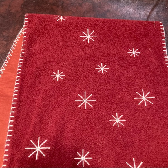 Vintage Snowman Embroidered Scarf - Picture 4 of 7